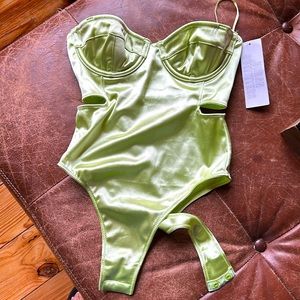 NWT Urban Outfitters strapless thong with snap closure